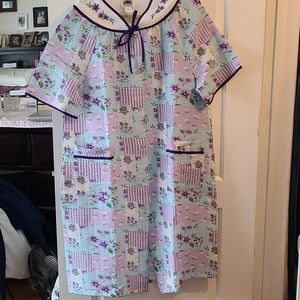 Metropolitan housedress